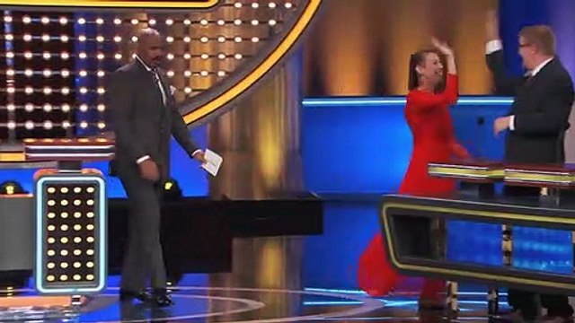 Check out Evans impression... of a T-REX - Steve Harvey Family Feud