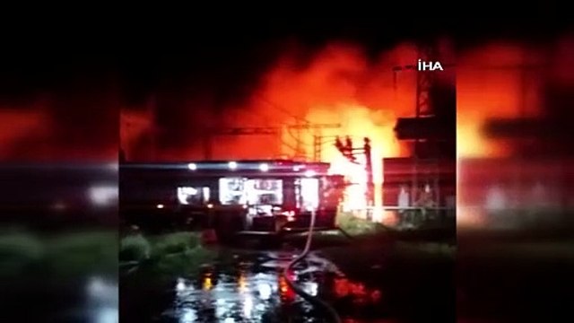 Zelenski: Sivil ve önemli altyapıya kasıtlı füze saldırıları yapılıyor. Buralarda askeri tesisler yok