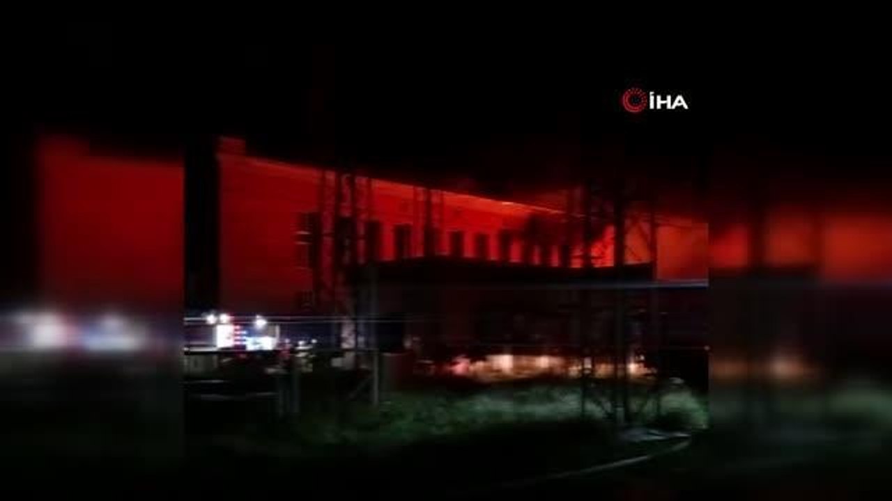 Son dakika haberi... Zelenskiy: "Sivil ve önemli altyapıya kasıtlı füze saldırıları yapılıyor. Buralarda askeri tesisler yok"