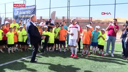 İçişleri Bakanı Soylu çocuklarla spor yaptı