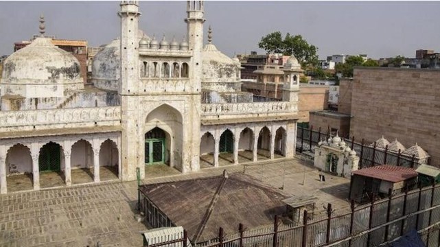 Tight security in Varanasi ahead of verdict on Gyanvapi case; Haryana's Khap Panchayat demands CBI probe in Phogat's murder case; more