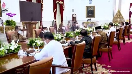 Pengantar Presiden Jokowi Pada Ratas Mengenai Kebijakan Visa on Arrival