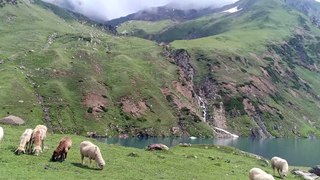 In this video you will see how beautiful our Pakistan is. Natural beauty is abundant in Pakistan and now it is up to us how we convert this beauty into money