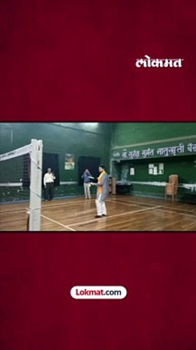 जेव्हा केंद्रिय मंत्री अनुराग ठाकूर बॅडमिंटन खेळतात | Anurag Thakur Playing Badminton | BJP