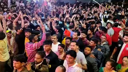 त्या मिरवणुकीनंतर सगळ्यांनीच डोक्याला हात लावला New