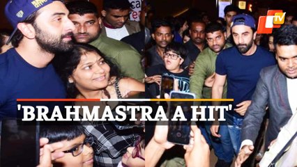 Watch: Brahmastra Actor Ranbir Kapoor Having Good Time With Fans