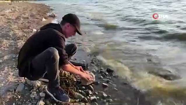 İznik Gölü’nde tarihi taş kalıntısı bulundu
