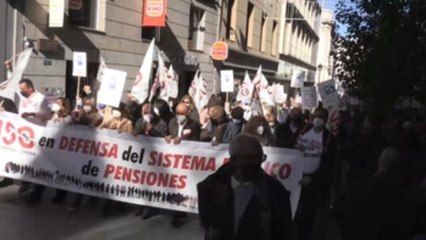 El Gobierno y los agentes sociales comienzan a negociar la subida de la base máxima de cotización