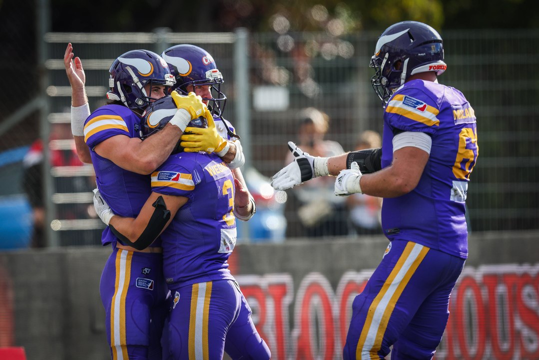 Safety mutiert zum Running Back: Vikings lassen Dragons keine Chance