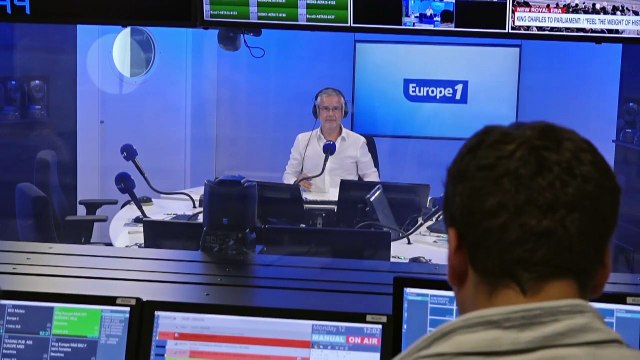 «Je sens le poids de l'Histoire» : Charles III s'adresse au Parlement britannique