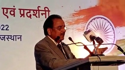 8 साल में देश ऊंचाइयों को छू रहा