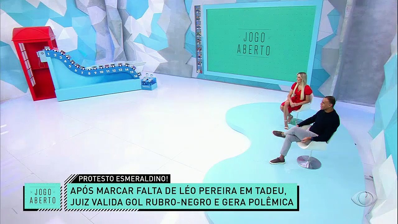 Denílson não vê falta de Léo Pereira em Tadeu no gol do Flamengo contra o Goiás 12/09/2022 12:13:08