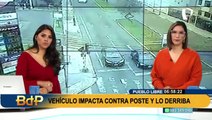 Pueblo Libre: auto choca contra un poste y lo derriba