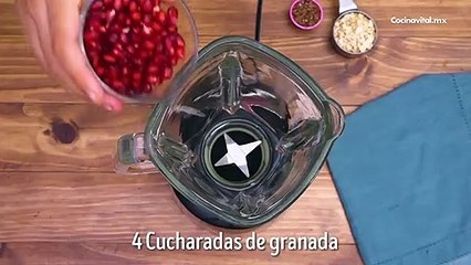 Receta de licuado de granada y avena, ¡alto en fibra!