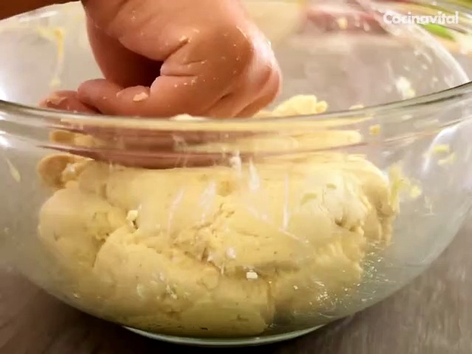 Receta de gorditas de chicharrón y requesón | Antojitos mexicanos | Cocina Vital