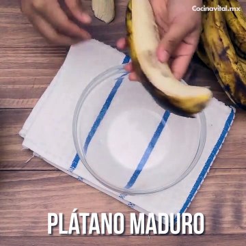Receta de Panqué de plátano, nueces y chispas de chocolate - Cocina Vital