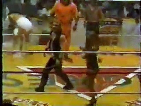 Chris Jericho & Leon Negro & Angel Mensajero vs Enfermero Jr & Halloween & Viernes 13 (AAA 6.2.96)