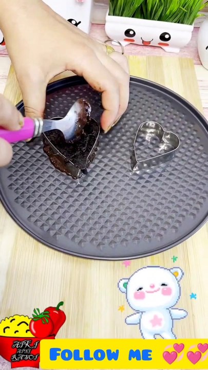 heart shaped chocolate cookie | Follow me for more yummy tasty recipes | How to Make Cinnamon Sugar Cookies Using Puff Pas Cookie Torta | Postres fáciles de Estefanía Colombo | El Gourmet  Toddler Steals Cookie |0:11 Person Prepares Lime Shaped Cookie