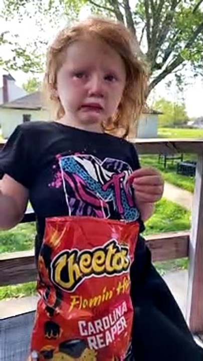 Grimacing Girl Says She Likes Spicy Cheetos