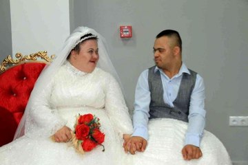 Down sendromlu Betül'ün gelinlik hayali gerçek oldu