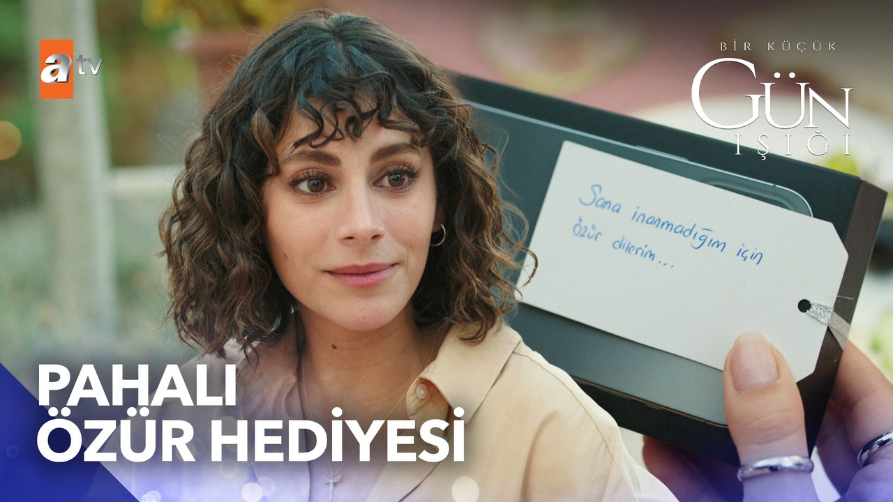 Fırat'ın Dila'ya büyük jesti! - Bir Küçük Gün Işığı  2. Bölüm