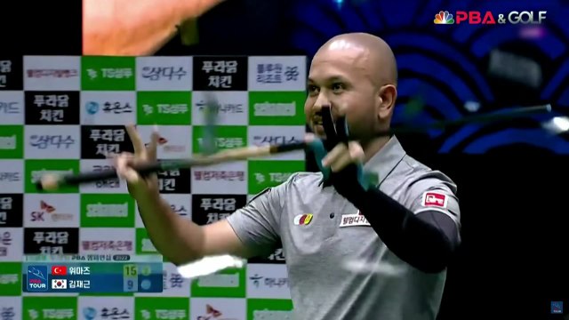 '3쿠션 달인' 위마즈, 김재근 꺾고 PBA투어 첫 우승 / YTN