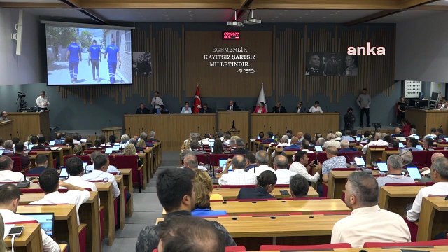 Tunç Soyer'den eleştirilere net yanıt: Hain Vahdettin ülkeyi terk etti