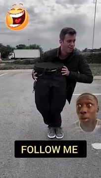 FUNNY MAGIC TRICK #youtubeshorts #trending #funny #viral #funnyvideo #fyp #trend #shorts