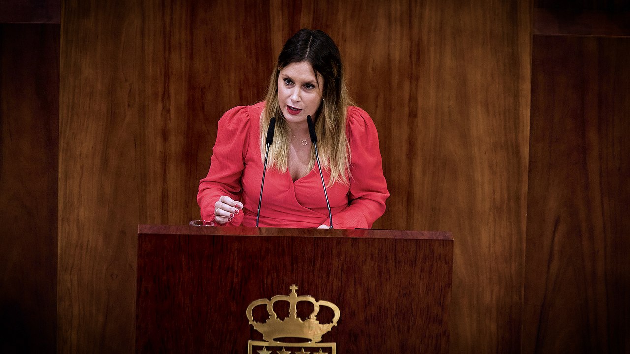 Podemos carga contra la gestión de Ayuso: "Dejó morir a 7.000 personas en las residencias"