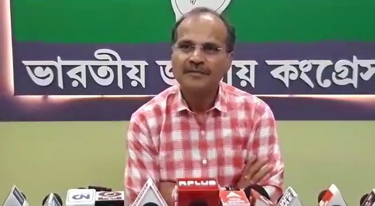 দুর্গাপুজো ও মানুষের আবেগকে কাজে লাগিয়ে নির্বাচ...
