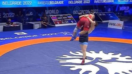 Tam da savaşın yeniden başladığı gün! Azerbaycanlı güreşçi, Ermeni rakibini perişan etti