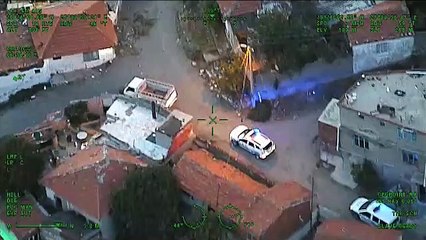 Film gibi anlar kamerada: Balıkesir'de ''Kökünü kurutma operasyonu''