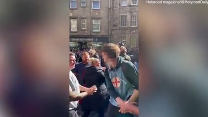 Kraliçe’nin cenazesinde Kraliyet Ailesine şok: “Hasta yaşlı adam”