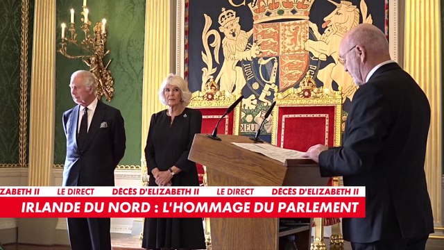 Le Parlement nord-irlandais rend hommage à la reine Elizabeth II