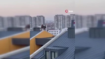 Gasp çetesine film gibi operasyon: Kaçarken çatıda yakalandı
