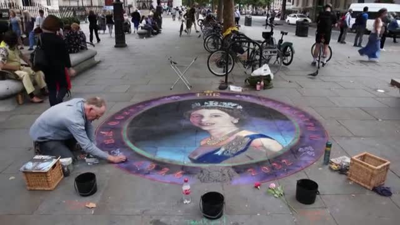 Londres ultima los preparativos para recibir el féretro de Isabel II