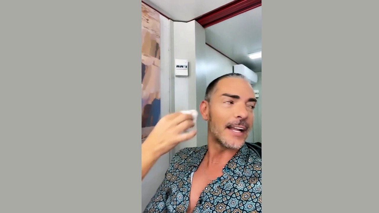 Hilariante! Cláudio Ramos mostra-se a cantar inglês e surpreende os fans