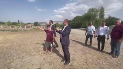 KIRIKKALE - Köydeki çocuğun futbol sahası talebi, milletvekilinin girişimiyle yerine getirildi