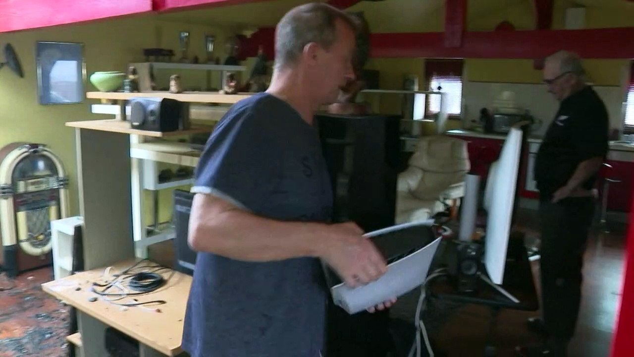 "Je n'ai plus de chez moi": en Gironde, les habitants effondrés devant les dégâts de l'incendie