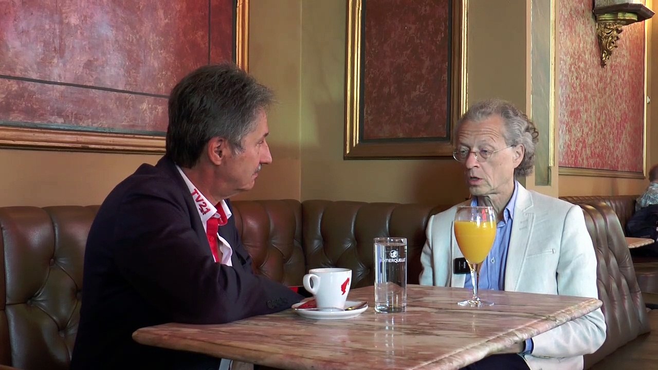 TALK | Prof. Robert Lehrbaumer - Klassik für Jeden