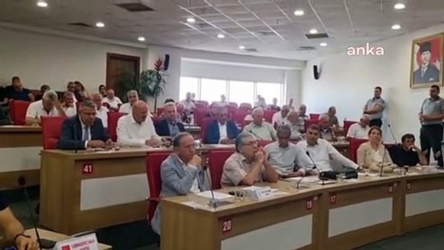 Aydın Belediye Meclisi'nde havuz problemi Yoksul vatandaşın nerede havuzu var?