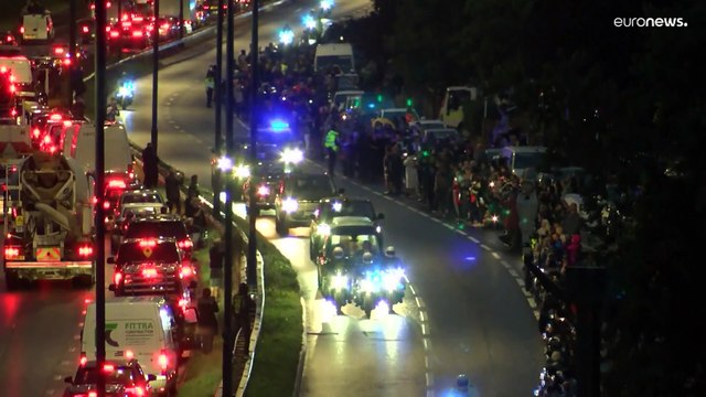 Queen Elizabeth II's coffin arrives at Buckingham Palace