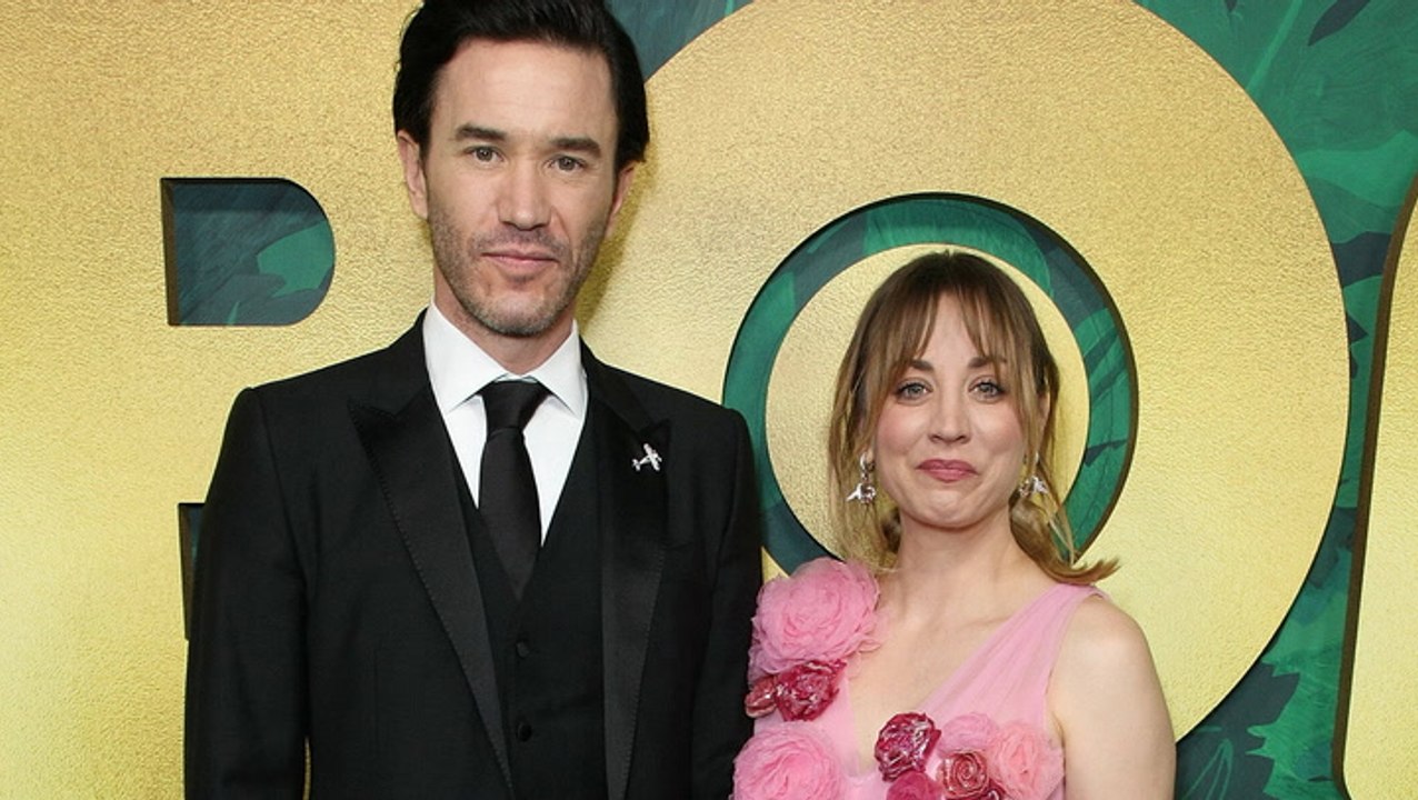 Premiere! kaley cuoco und ihr freund feiern red-carpet-debüt