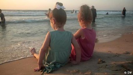 Neues Badevergnügen an Gazas Stränden