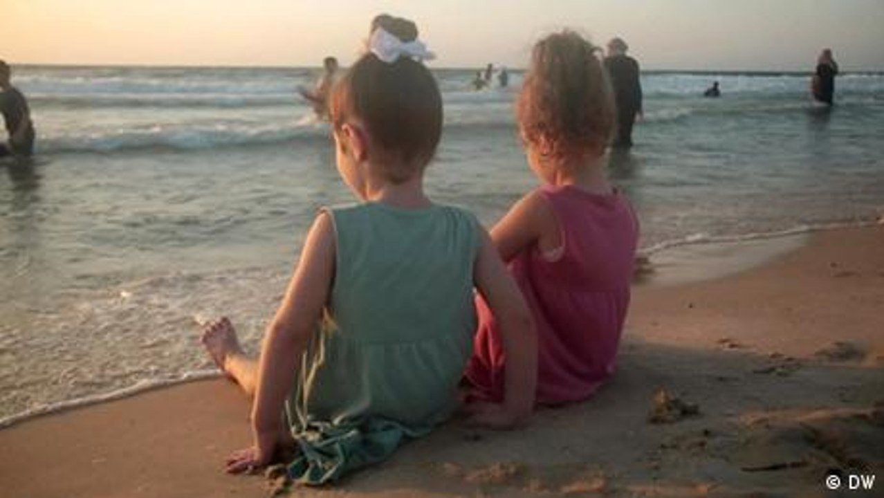 Neues Badevergnügen an Gazas Stränden