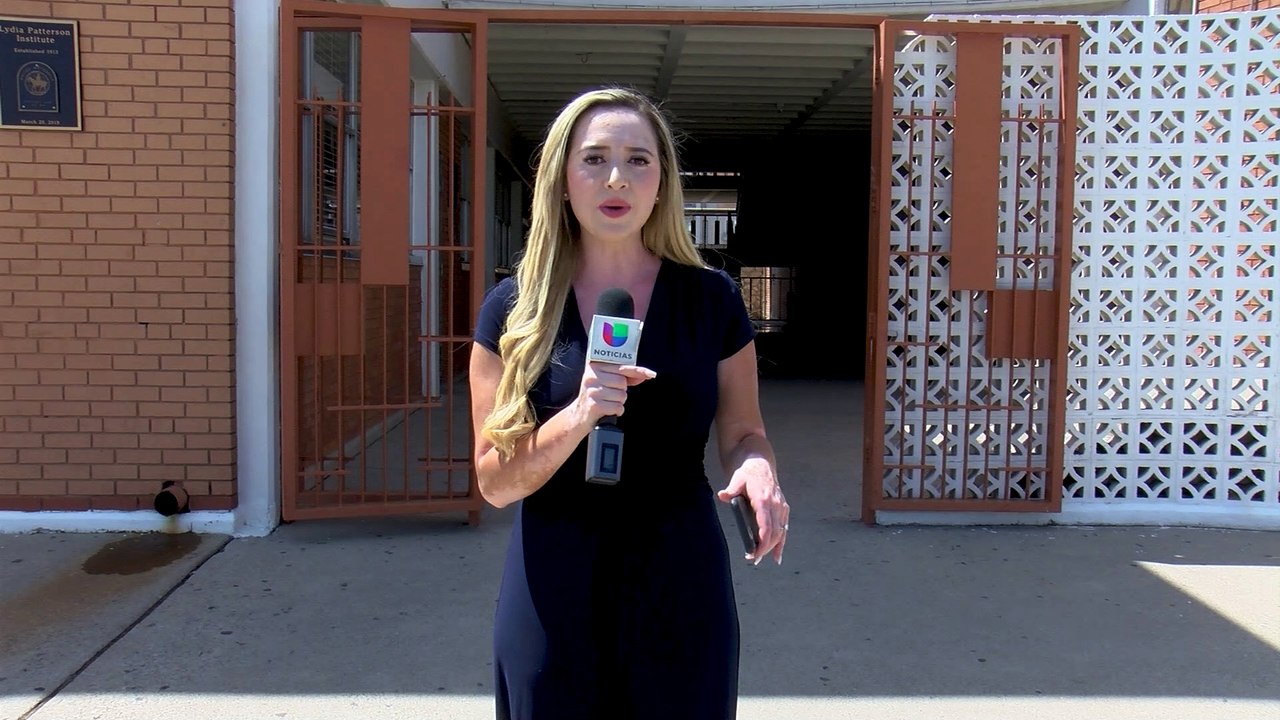 El Instituto Lydia Patterson enfrenta problemas con padres de familia quienes temen por la educación de sus hijos