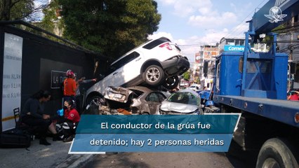 Aparatoso choque de grúa pesada contra 5 coches en la México-Toluca