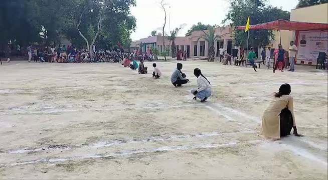 फाइनल मैच में महिला वर्ग कबड्डी में 13 जी छोटी,टेनिस बॉल क्रिकेट में खाटलबाना व हॉकी में चार एलएल की टीम रही विजेता
