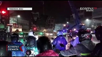 Pemindahan Patung Bung Karno Di Simpang Kediri Tabanan