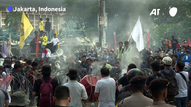 Indonesians protest over fuel price hike